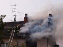 Feuer 3 Reihenhaus komplett ausgebrannt Koeln Poll Auf der Bitzen P096